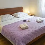 Apartamento Franica