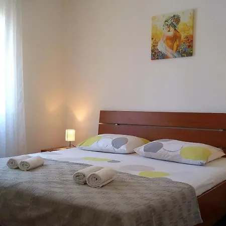 Franica 尼亚卢卡